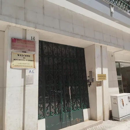 Mini In Hostel Lisbon