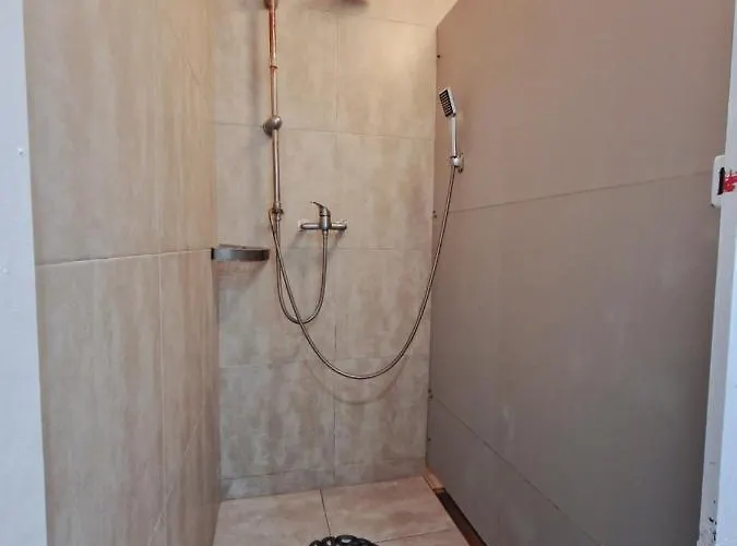 אכסניה Mini In