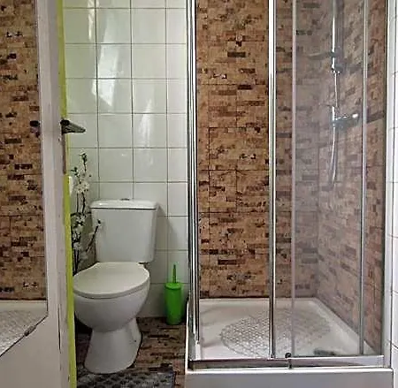 Hostel Mini In Lisbon