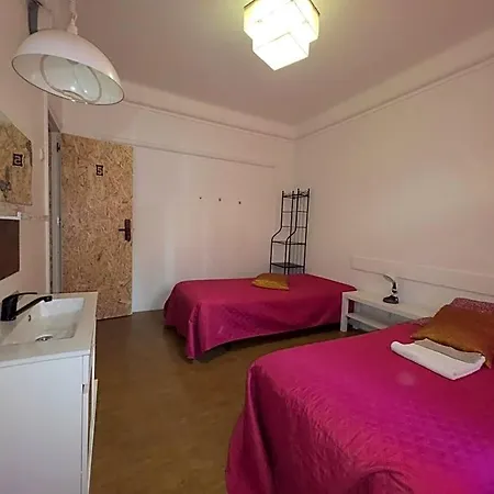 Hostel Mini In *
