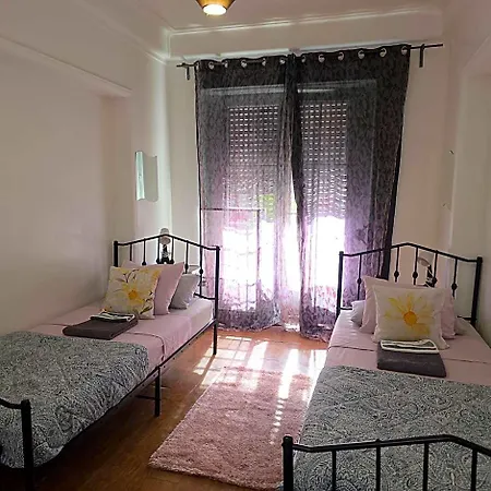Hostel Mini In *