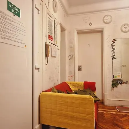 Albergue Mini In Lisboa
