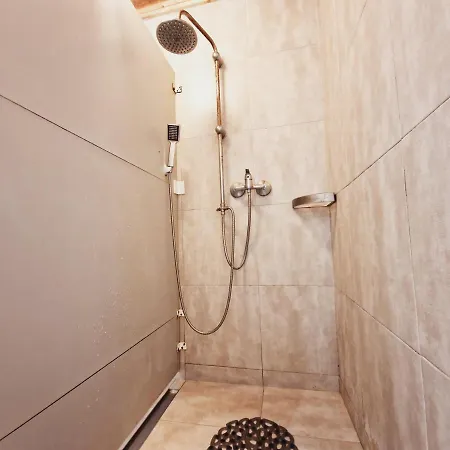 Albergue Mini In Lisboa